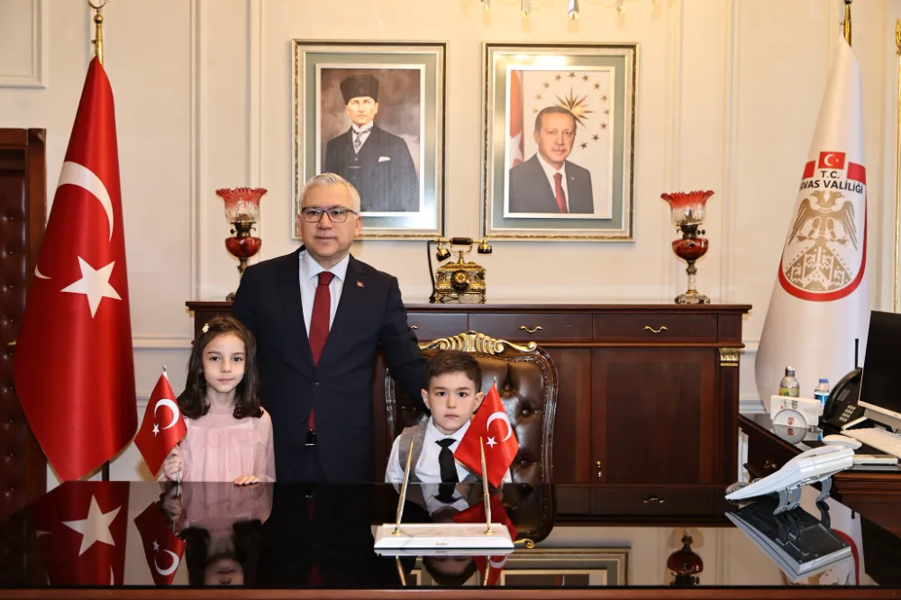  “Sizler milletimizin aydınlık yarınlarısınız