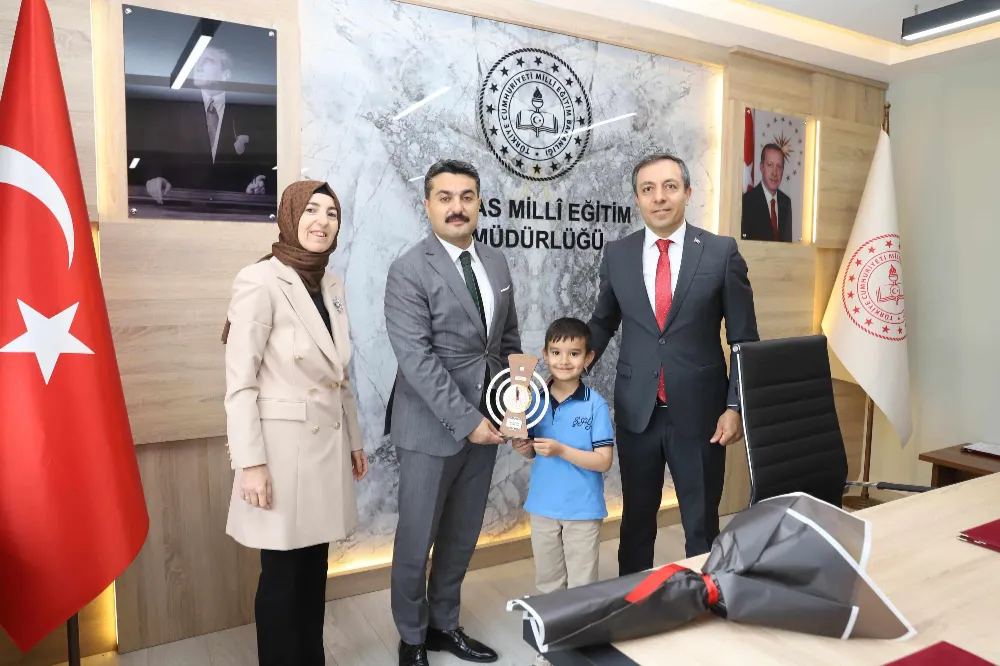 Öğrenciler Gazete Çıkardı