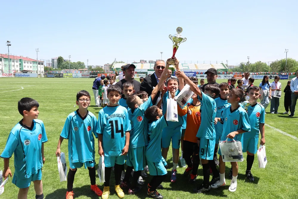 Muhsin Yazıcıoğlu Futbol Turnuvası’nda şampiyon belli oldu