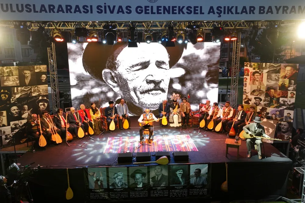 Sivaslılar, türküye doydu 