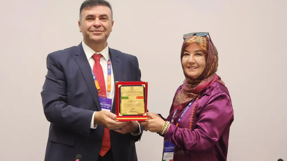 SANAT ŞEHRİ ROMA’DA ULUSLARARASI KONGRE