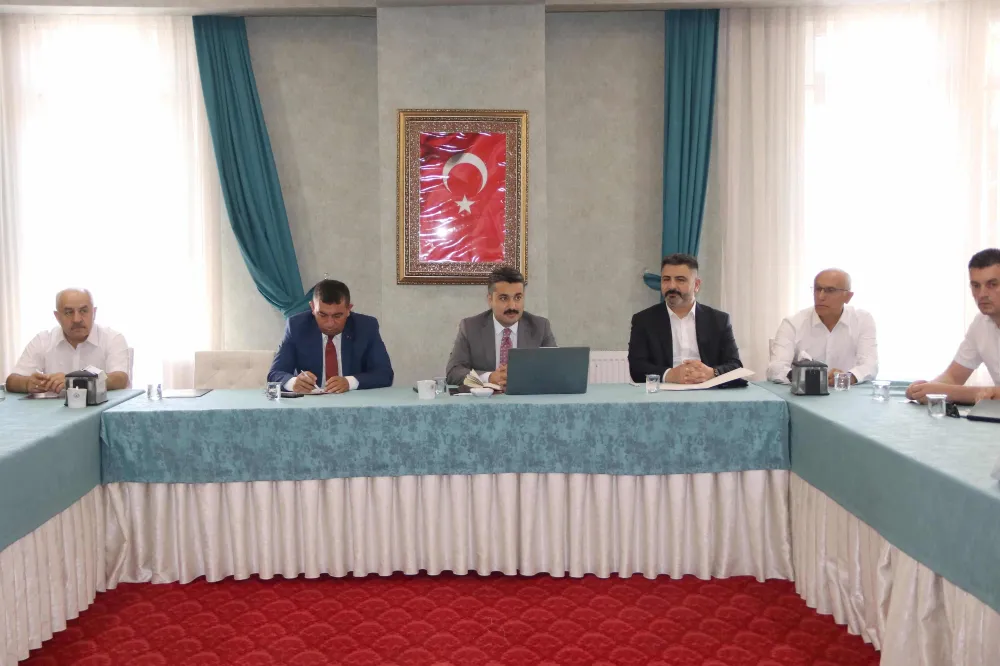 İlçe Milli Eğitim Müdürleri, Erdoğan başkanlığında toplandı