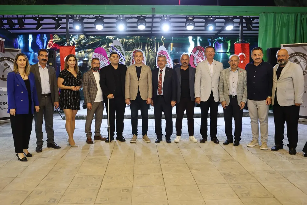  Uzun, Herfene Gecesi’ne katıldı