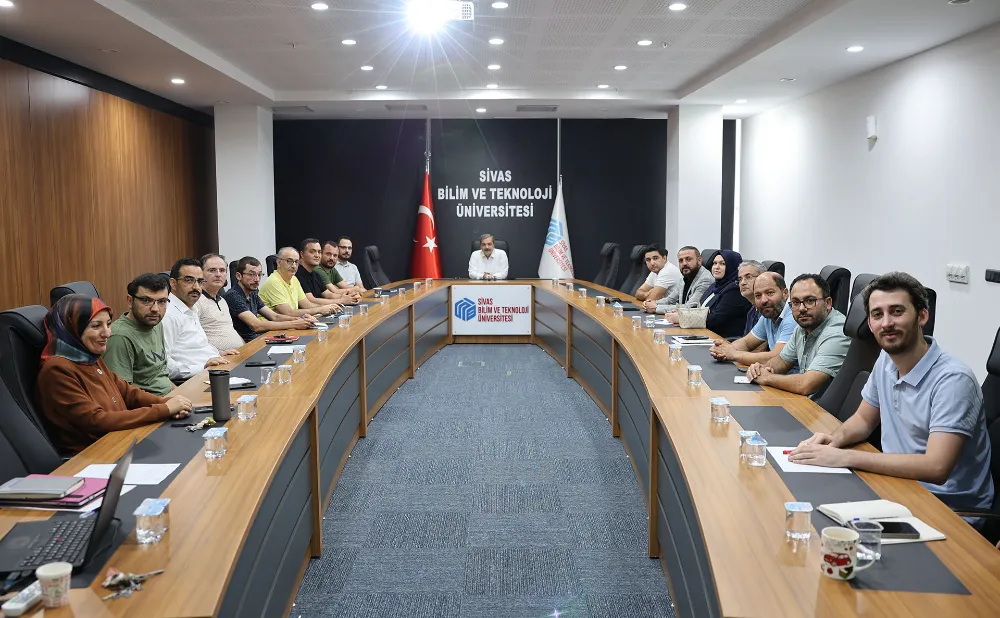 SBTÜ Akademisyenleri ve Sivas Sanayicileri El Ele: Üniversite-Sanayi İş Birliğinde Yeni Dönem Başladı
