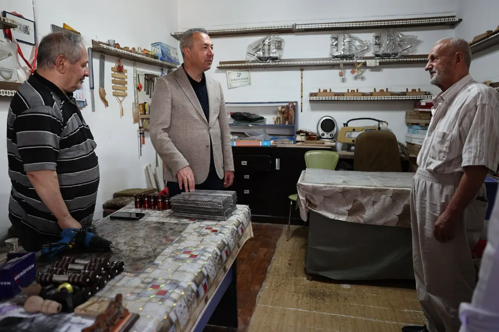 Uzun, atölye çalışmalarını inceledi