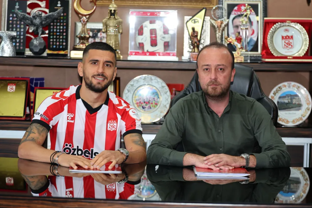 Avramovski Sivasspor’a imzayı attı