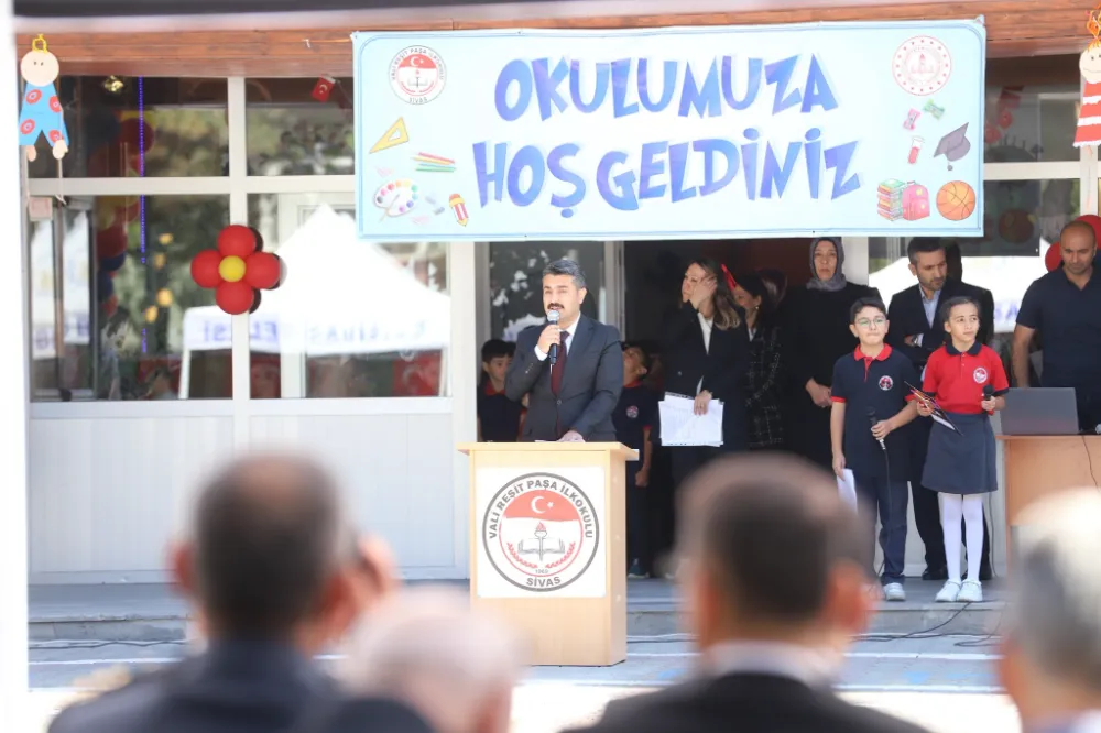 Sivas’ta İlköğretim Haftası Coşkuyla Kutlandı