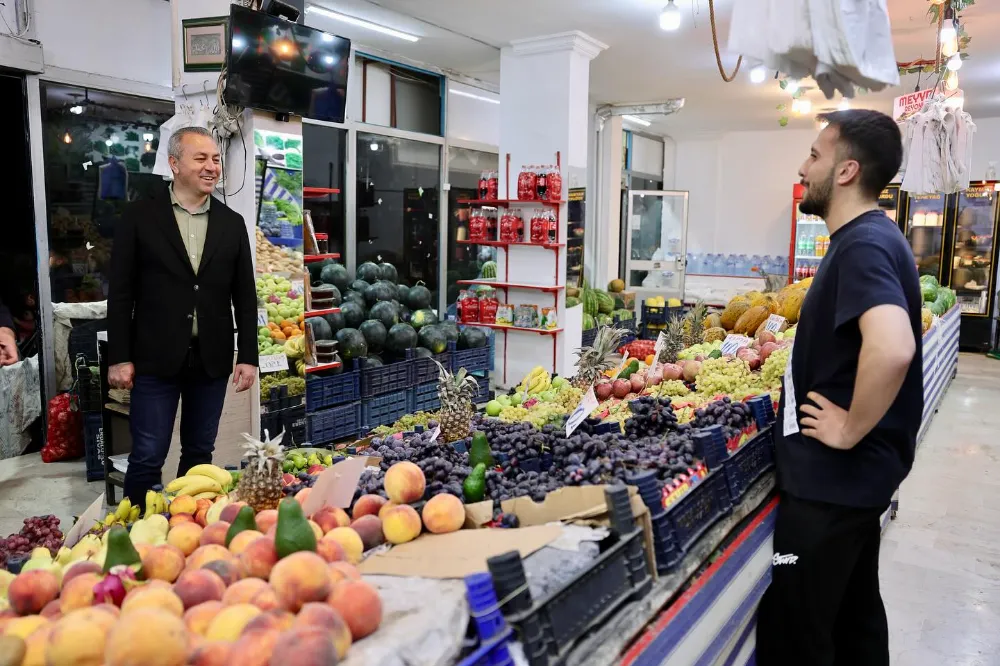 Başkan Adem Uzun, Çiçekli Caddesi’nde İncelemelerde Bulundu