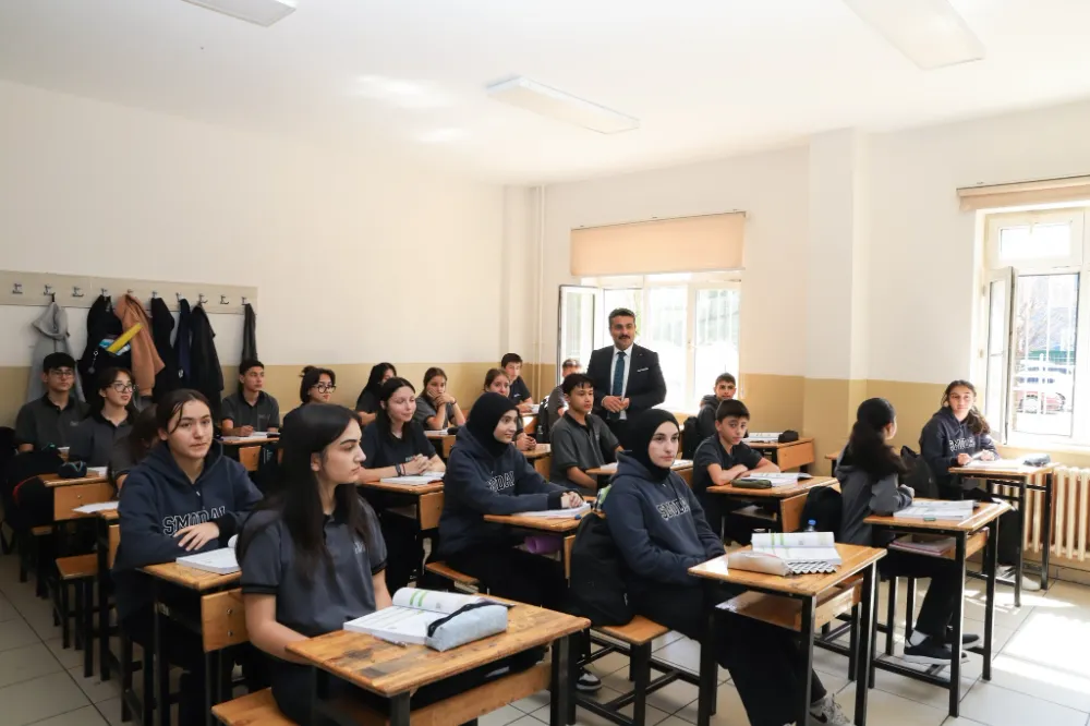 Erdoğan, Şehit Muhammed Onur Demir Anadolu Lisesine Ziyaret