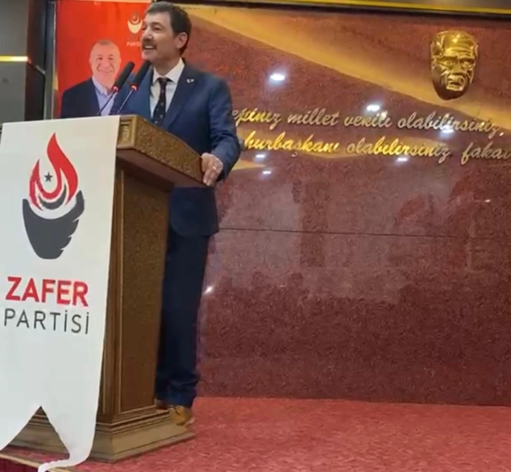 Zafer Partisi İl başkanı Y. Sarı'nın basın açıklaması
