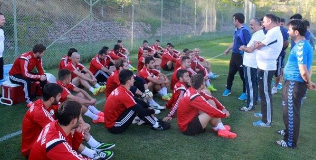  Aydından Futbolculara Moral